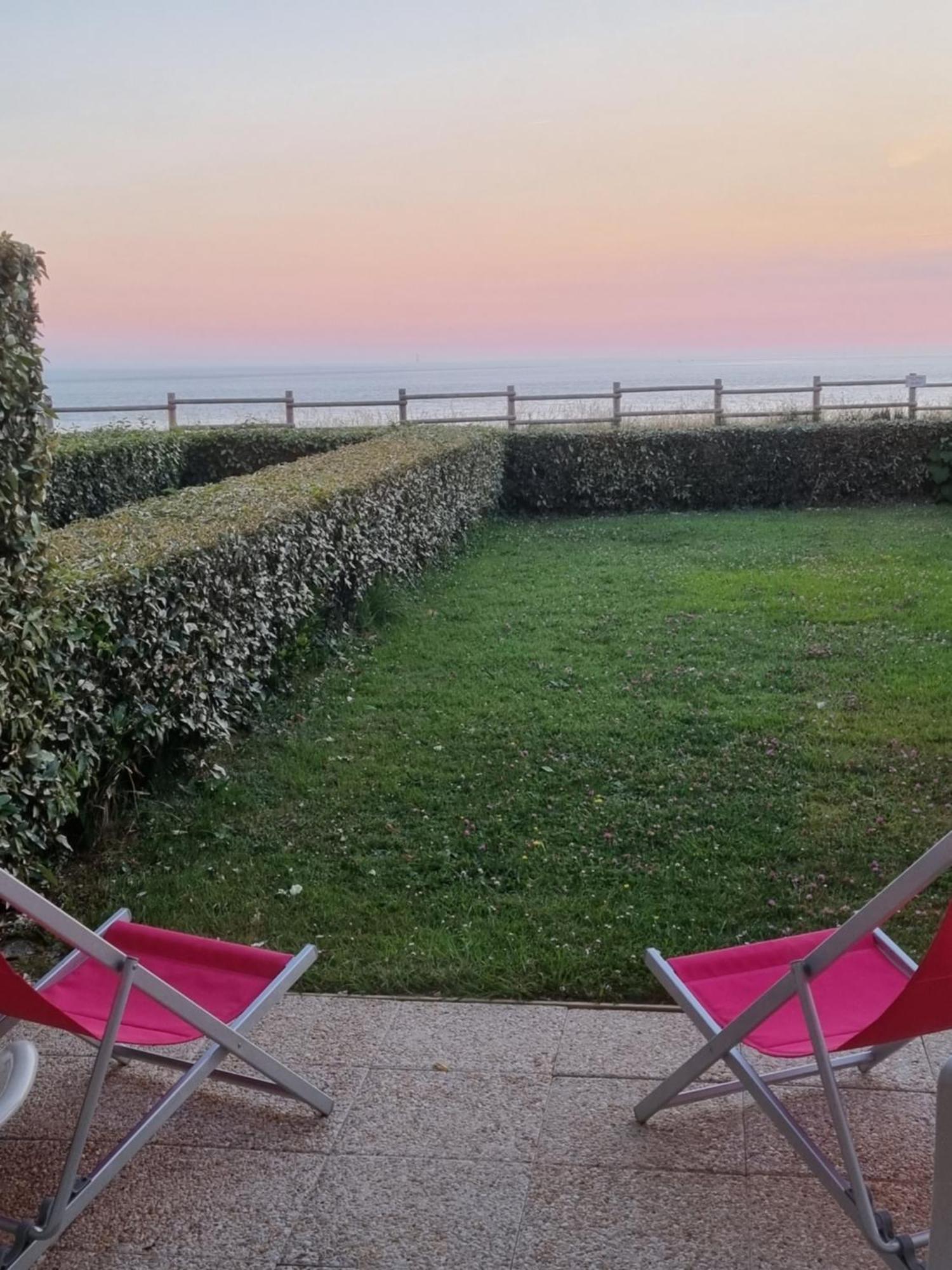 Les Rochers De Vallieres, Appartement De 35 M2 Avec 1 Chambre, Terrasses, Jardin 140 M2, Vue Panoramique Face A L'Ocean ! سان-جورج-دي-ديدون المظهر الخارجي الصورة